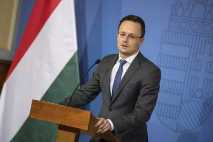Szijjarto: Ungaria nu este dispusa nici macar sa negocieze noi sanctiuni energetice pentru Rusia Szijjarto: Ungaria nu este dispusa nici macar sa negocieze noi sanctiuni energetice pentru Rusia