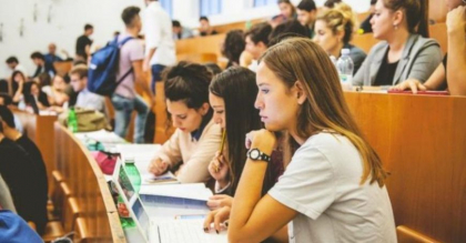 Decizie CSE: Studentii refugiati din Ucraina isi vor putea continua studiile in Republica Moldova
