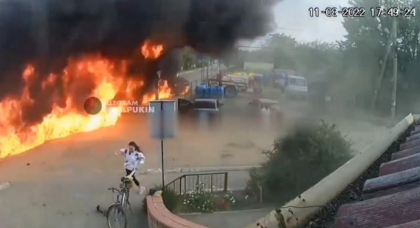 Imagini cu impact emotional. Armata ucraineana a publicat imagini dramatice cu lichidarea unui colaborationist din Starobilsk: „A murit un tradator” - VIDEO Imagini cu impact emotional. Armata ucraineana a publicat imagini dramatice cu lichidarea unui colaborationist din Starobilsk: „A murit un tradator” - VIDEO
