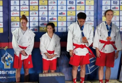 Luptatoarea Sabina Artemciuc a cucerit medalia de bronz la Campionatul Mondial de Sambo pe plaja Luptatoarea Sabina Artemciuc a cucerit medalia de bronz la Campionatul Mondial de Sambo pe plaja