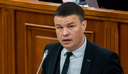 Acuzatiile lui Sorin Stati cu privire la comiterea unor acte de coruptie de catre procurorul general interimar, Dumitru Robu, nu au fost confirmate de procurorul de caz Acuzatiile lui Sorin Stati cu privire la comiterea unor acte de coruptie de catre procurorul general interimar, Dumitru Robu, nu au fost confirmate de procurorul de caz