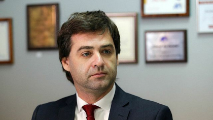 Felicitari de la Praga. Ministrul Afacerilor Externe: „Transmitem gandurile noastre bune tuturor vorbitorilor limbii romane din toata lumea”. Alaturi de cine s-a fotografiat Popescu - FOTO