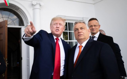 Scenariu dramatic avansat de o publicatie din SUA in cazul in care Trump revine la putere: Va fi sfarsitul democratiei liberale. Rolul lui Viktor Orban Scenariu dramatic avansat de o publicatie din SUA in cazul in care Trump revine la putere: Va fi sfarsitul democratiei liberale. Rolul lui Viktor Orban
