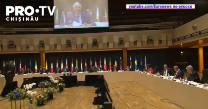 Ministrii de externe din UE au decis sa ingreuneze procedura prin care cetatenii rusi pot obtine vize de calatorie in Uniunea Europeana, dar nu au cazut de acord aspra unei interdictii complete, ceruta de Ucraina Ministrii de externe din UE au decis sa ingreuneze procedura prin care cetatenii rusi pot obtine vize de calatorie in Uniunea Europeana, dar nu au cazut de acord aspra unei interdictii complete, ceruta de Ucraina