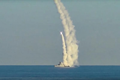 Rusia mentine in Marea Neagra trei nave inarmate cu 20 de rachete Kalibr