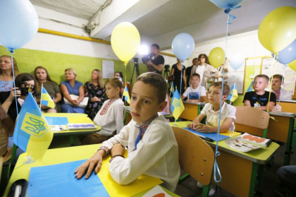 Copiii din Ucraina au inceput un nou an scolar in plin razboi Copiii din Ucraina au inceput un nou an scolar in plin razboi