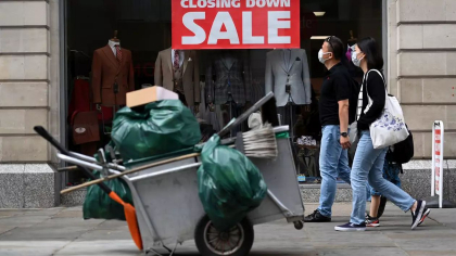 Marea Britanie se afla in pragul unei „catastrofe” economice, iar noul premier „intra direct intr-un uragan”, spun analistii Marea Britanie se afla in pragul unei „catastrofe” economice, iar noul premier „intra direct intr-un uragan”, spun analistii