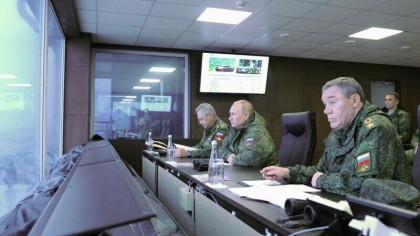 Putin participa la vaste exercitii militare cu China si alte state aliate. Reuniune cu usile inchise la „Vostok 2022” Putin participa la vaste exercitii militare cu China si alte state aliate. Reuniune cu usile inchise la „Vostok 2022”