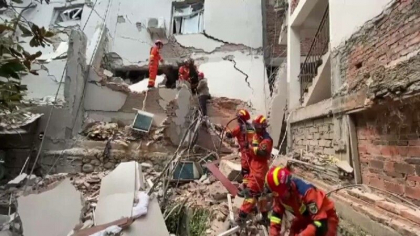 Cel putin 65 de oameni au murit si 250 au fost raniti dupa cutremurul din China. Locuitorii traiau o drama de doua luni - FOTO Cel putin 65 de oameni au murit si 250 au fost raniti dupa cutremurul din China. Locuitorii traiau o drama de doua luni - FOTO