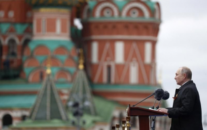 Putin a aprobat noua doctrina de politica externa a Moscovei, bazata pe conceptul „Lumea Rusa” Putin a aprobat noua doctrina de politica externa a Moscovei, bazata pe conceptul „Lumea Rusa”