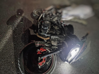 Accident grav la Riscani. Un adolescent de 16 ani a murit, dupa ce s-a lovit cu motocicleta de o masina - FOTO