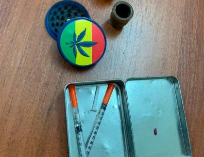 Un barbat a incercat sa treaca frontiera cu narcotice, la Leuseni. Cum a raspuns acesta, intrebat de vamesi daca este consumator de droguri - FOTO