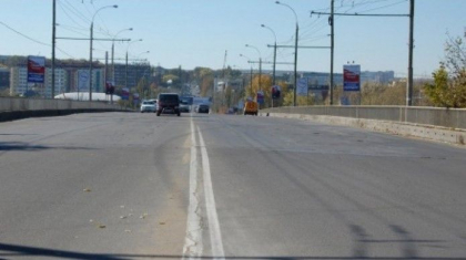 Atentie, soferi. Podul de pe strada Mihai Viteazu din capitala intra in reparatie. Cum se va circula Atentie, soferi. Podul de pe strada Mihai Viteazu din capitala intra in reparatie. Cum se va circula