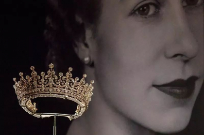 Regina Elisabeta a II-a a murit. Viata celui mai longeviv monarh al Marii Britanii
Regina Elisabeta a II-a a murit. Viata celui mai longeviv monarh al Marii Britanii