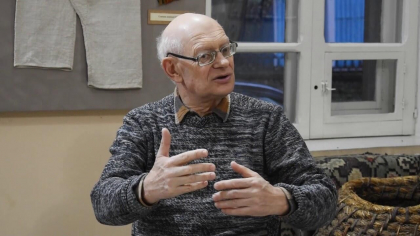 A decedat directorul Muzeului de Istorie si Etnografie din Soroca, Nicolae Bulat: „Zbor usor, om bun spre cer” A decedat directorul Muzeului de Istorie si Etnografie din Soroca, Nicolae Bulat: „Zbor usor, om bun spre cer”