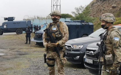 Serbia: Presedintele Vucic le promite sarbilor din Kosovo sa-i protejeze de pogrom. El acuza liderii de la Pristina ca incalca normele juridice Serbia: Presedintele Vucic le promite sarbilor din Kosovo sa-i protejeze de pogrom. El acuza liderii de la Pristina ca incalca normele juridice