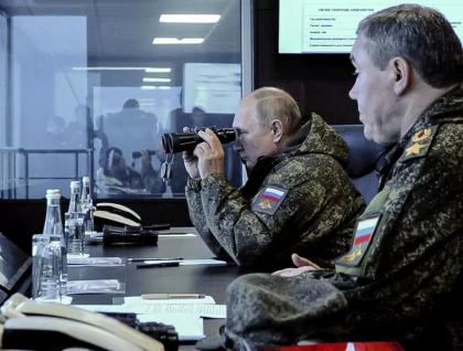 „Ce e in neregula cu voi?”. Dupa infrangerile din Harkov, Putin si generalii sai sunt atacati dur de extremistii rusi care cer un razboi total - VIDEO „Ce e in neregula cu voi?”. Dupa infrangerile din Harkov, Putin si generalii sai sunt atacati dur de extremistii rusi care cer un razboi total - VIDEO