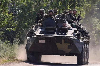 Contraofensiva fulgeratoare da peste cap planul Moscovei in regiunea Donetk . Greseala „mortala” a lui Putin. Ucraina provoaca pierderi majore Rusiei si recucereste aproape toata regiunea Harkov Contraofensiva fulgeratoare da peste cap planul Moscovei in regiunea Donetk . Greseala „mortala” a lui Putin. Ucraina provoaca pierderi majore Rusiei si recucereste aproape toata regiunea Harkov