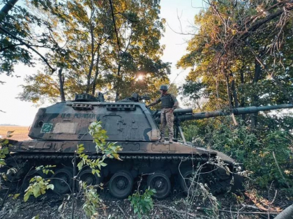 Tancuri, blindate, vehicule de lupta si alte „bunatati” capturate de armata ucraineana dupa fuga haotica a rusilor din Harkov Tancuri, blindate, vehicule de lupta si alte „bunatati” capturate de armata ucraineana dupa fuga haotica a rusilor din Harkov