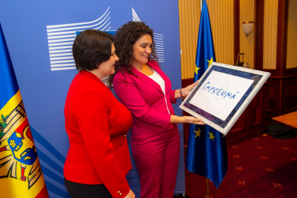 Natalia Gavrilita, la intalnire cu reprezentantul Comisiei Europene: "Lucram pentru a asigura ireversibilitatea parcursului european" Natalia Gavrilita, la intalnire cu reprezentantul Comisiei Europene: "Lucram pentru a asigura ireversibilitatea parcursului european"