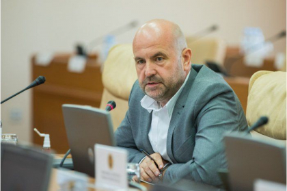„Imi este foarte greu sa inteleg”. Reactia ministrului Agriculturii si Industriei Alimentare, dupa ce agricultorii au anunta ca vor iesi la proteste