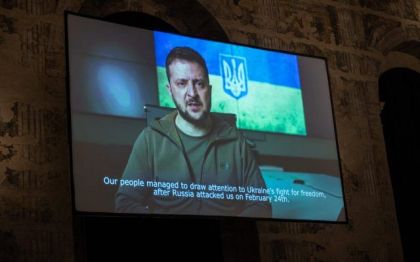 Kievul a gazduit in secret o mare conferinta diplomatica. Invitati din SUA, Marea Britanie, Germania, Polonia si Letonia au discutat despre securitatea in regiune si reconstructia Ucrainei
