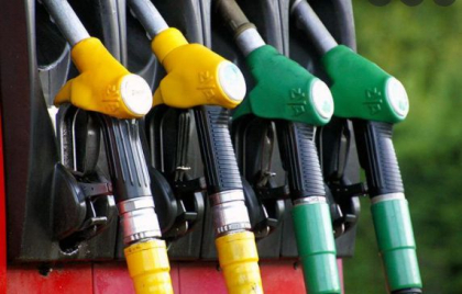 Vesti bune pentru soferi! Carburantii se ieftinesc din nou. Noile preturi stabilite de ANRE pentru motorina si benzina - FOTO Vesti bune pentru soferi! Carburantii se ieftinesc din nou. Noile preturi stabilite de ANRE pentru motorina si benzina - FOTO