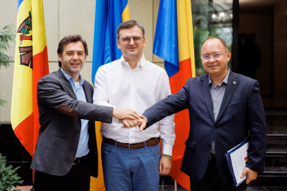 La Odesa a avut loc reuniunea trilaterala Republica Moldova-Romania-Ucraina. Ce au discutat cei sase ministri si ce au decis La Odesa a avut loc reuniunea trilaterala Republica Moldova-Romania-Ucraina. Ce au discutat cei sase ministri si ce au decis
