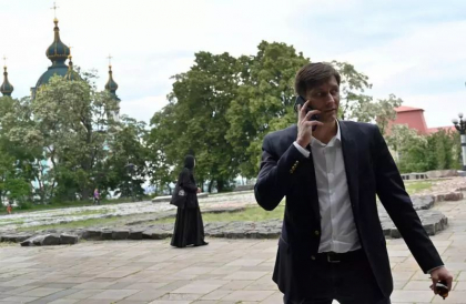 Un fost deputat rus spune ca Rusia ar trebui condusa din exterior, ca Germania si Japonia dupa al Doilea Razboi Mondial