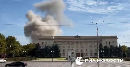 Explozii puternice in orasul Herson, capitala regiunii din sudul Ucrainei. Rusii acuza atacuri cu sisteme HIMARS Explozii puternice in orasul Herson, capitala regiunii din sudul Ucrainei. Rusii acuza atacuri cu sisteme HIMARS