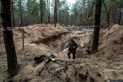 Sute de cadavre descoperite in Ucraina: Presedintia UE cere crearea unui tribunal pentru crime de razboi Sute de cadavre descoperite in Ucraina: Presedintia UE cere crearea unui tribunal pentru crime de razboi