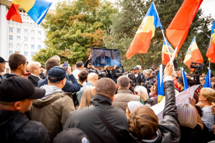 Reuters: In Republica Moldova a fost cel mai mare protest de cand Sandu a fost alesa presedinte, pe baza angajamentelor de a elimina coruptia