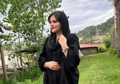 Moartea unei tinere arestate pentru tinuta ei, in Iran, a declansat furie in intreaga lume. Cazul a intrat in atentia ONU - VIDEO Moartea unei tinere arestate pentru tinuta ei, in Iran, a declansat furie in intreaga lume. Cazul a intrat in atentia ONU - VIDEO