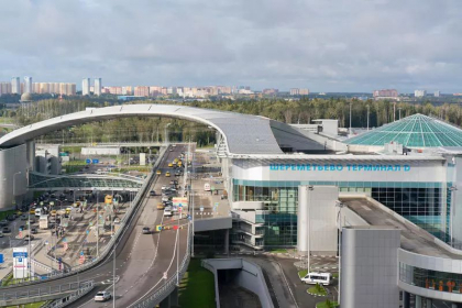 Biletele de avion din Rusia spre tarile care le permit accesul fie s-au epuizat, fie au ajuns sa coste cat cinci salarii medii