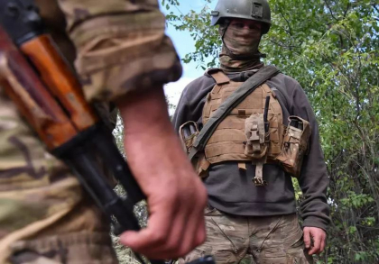 Pro-rusii din Donetk au suspendat activitatea unei uzine de otel pentru ca muncitorii sunt recrutati pentru razboi - serviciile ucrainene de informatii Pro-rusii din Donetk au suspendat activitatea unei uzine de otel pentru ca muncitorii sunt recrutati pentru razboi - serviciile ucrainene de informatii