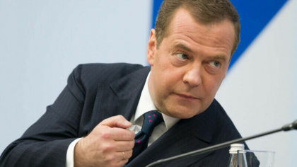 Medvedev ameninta cu atacuri asupra Europei si SUA: „Rusia si-a ales propria cale. Nu exista cale de intoarcere” Medvedev ameninta cu atacuri asupra Europei si SUA: „Rusia si-a ales propria cale. Nu exista cale de intoarcere”