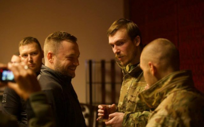 Comandantii Regimentului Azov, recent eliberati, vor ramane in Turcia pana la sfarsitul razboiului