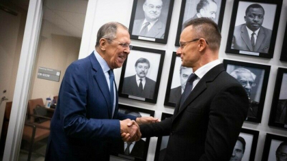 Cine a fost singurul ministru de externe al UE care s-a intalnit cu Serghei Lavrov la ONU - FOTO Cine a fost singurul ministru de externe al UE care s-a intalnit cu Serghei Lavrov la ONU - FOTO