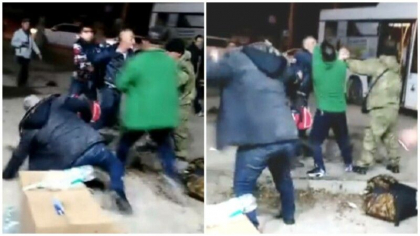 Haos in Rusia. Barbatii chemati la mobilizare s-au imbatat si s-au luat la bataie - VIDEO Haos in Rusia. Barbatii chemati la mobilizare s-au imbatat si s-au luat la bataie - VIDEO