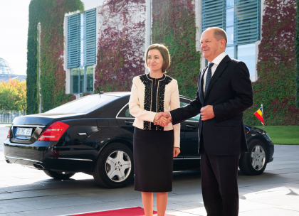 Maia Sandu s-a intalnit cu Olaf Scholz, la Berlin: „Multumim pentru sprijinul care ne ajuta sa facem fata consecintelor razboiului”. Despre ce au mai discutat cei doi oficiali - FOTO Maia Sandu s-a intalnit cu Olaf Scholz, la Berlin: „Multumim pentru sprijinul care ne ajuta sa facem fata consecintelor razboiului”. Despre ce au mai discutat cei doi oficiali - FOTO