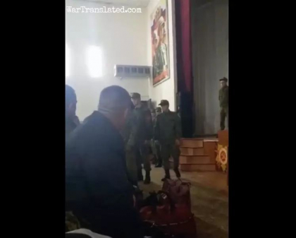 Imagini rare dintr-un centru de recrutare rusesc: „Gata cu joaca! Toti sunteti militari acum! De ce urlati ca femeile?” - VIDEO