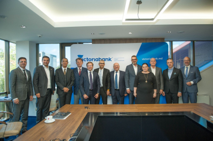 Ambasadorul Romaniei la Chisinau, Cristian-Leon Turcanu, a vizitat Victoriabank 