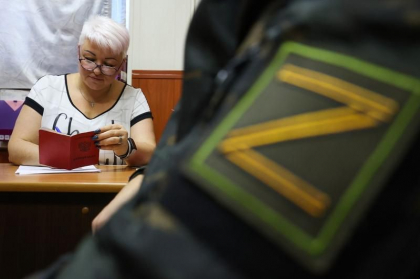 Un rus a deschis focul intr-un birou de inrolare din Siberia si a impuscat comisarul militar - VIDEO Un rus a deschis focul intr-un birou de inrolare din Siberia si a impuscat comisarul militar - VIDEO