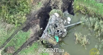Doua dintre cele mai moderne tancuri rusesti au suferit accidente „off-road”