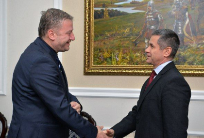 Ambasadorul Georgiei in Republica Moldova: „Suntem deschisi sa oferim asistenta la modernizarea Armatei Nationale” - FOTO Ambasadorul Georgiei in Republica Moldova: „Suntem deschisi sa oferim asistenta la modernizarea Armatei Nationale” - FOTO