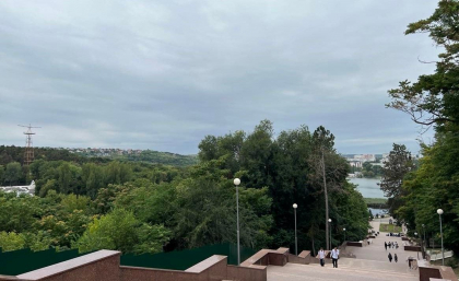 Cer noros si maxime de pana la 27 grade Celsius. Cum va fi vremea astazi, dar si in urmatoarele zile. Prognoza meteo - FOTO Cer noros si maxime de pana la 27 grade Celsius. Cum va fi vremea astazi, dar si in urmatoarele zile. Prognoza meteo - FOTO