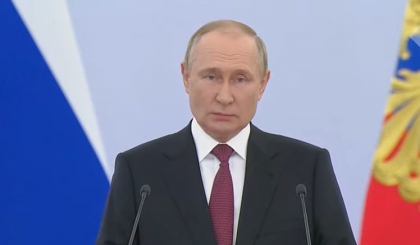 Vladimir Putin proclama anexarea a patru regiuni ucrainene. Discurs delirant: „Oamenii au fost supusi terorii in Ucraina. Kievul si Occidentul sa auda dorinta celor din Zaporojie si Donbas, care vor deveni cetateni au Rusiei pentru totdeauna. Luptam cu un inamic care distruge lumea si creeaza crize, Ucraina” - VIDEO Vladimir Putin proclama anexarea a patru regiuni ucrainene. Discurs delirant: „Oamenii au fost supusi terorii in Ucraina. Kievul si Occidentul sa auda dorinta celor din Zaporojie si Donbas, care vor deveni cetateni au Rusiei pentru totdeauna. Luptam cu un inamic care distruge lumea si creeaza crize, Ucraina” - VIDEO