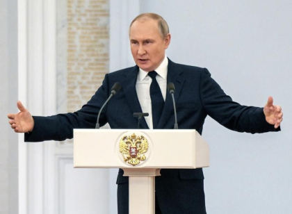Putin acuza Occidentul: „Fac totul pentru a pastra sistemul neocolonial ca sa jefuiasca intreaga lume” Putin acuza Occidentul: „Fac totul pentru a pastra sistemul neocolonial ca sa jefuiasca intreaga lume”