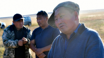 Familiile barbatilor recrutati in cea mai saraca regiune a Rusiei primesc o oaie, faina, varza si cartofi Familiile barbatilor recrutati in cea mai saraca regiune a Rusiei primesc o oaie, faina, varza si cartofi