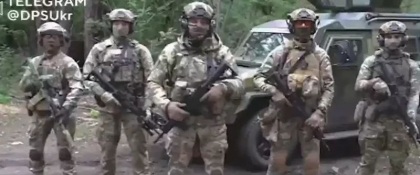 „Foarte probabil va veti intoarce acasa intr-un sac de plastic. Vestea buna: sotiile voastre vor primi o Lada” - mesajul granicerilor ucraineni pentru rusii mobilizati de Putin - VIDEO „Foarte probabil va veti intoarce acasa intr-un sac de plastic. Vestea buna: sotiile voastre vor primi o Lada” - mesajul granicerilor ucraineni pentru rusii mobilizati de Putin - VIDEO